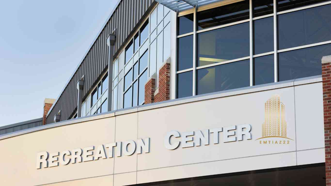 مرکز تفریحی سالمندان