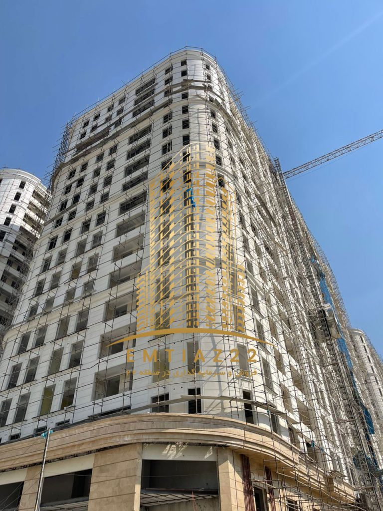 رونیکا پالاس آبشار