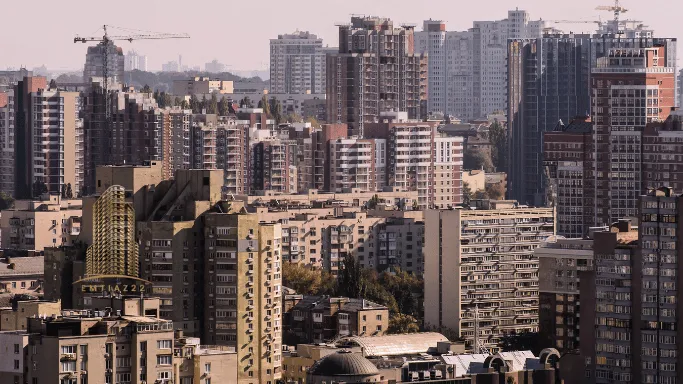 نقش دفاتر املاک در رشد ساخت