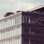 املاک تجاری و پروژه‌ های بزرگ