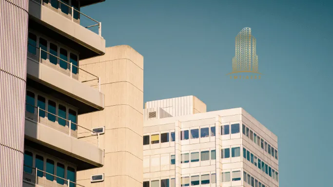 سرمایه‌ گذاری در املاک و ساختمان